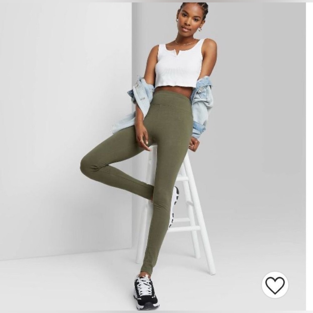 NWT BRAND NEW High Waisted Wild Fable Leggings! Olive Green